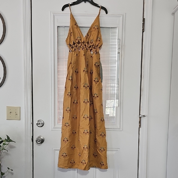 FARM Rio Dresses & Skirts - FARM Rio Mustard Yellow Floral Maxi Dress with Smocked Waist